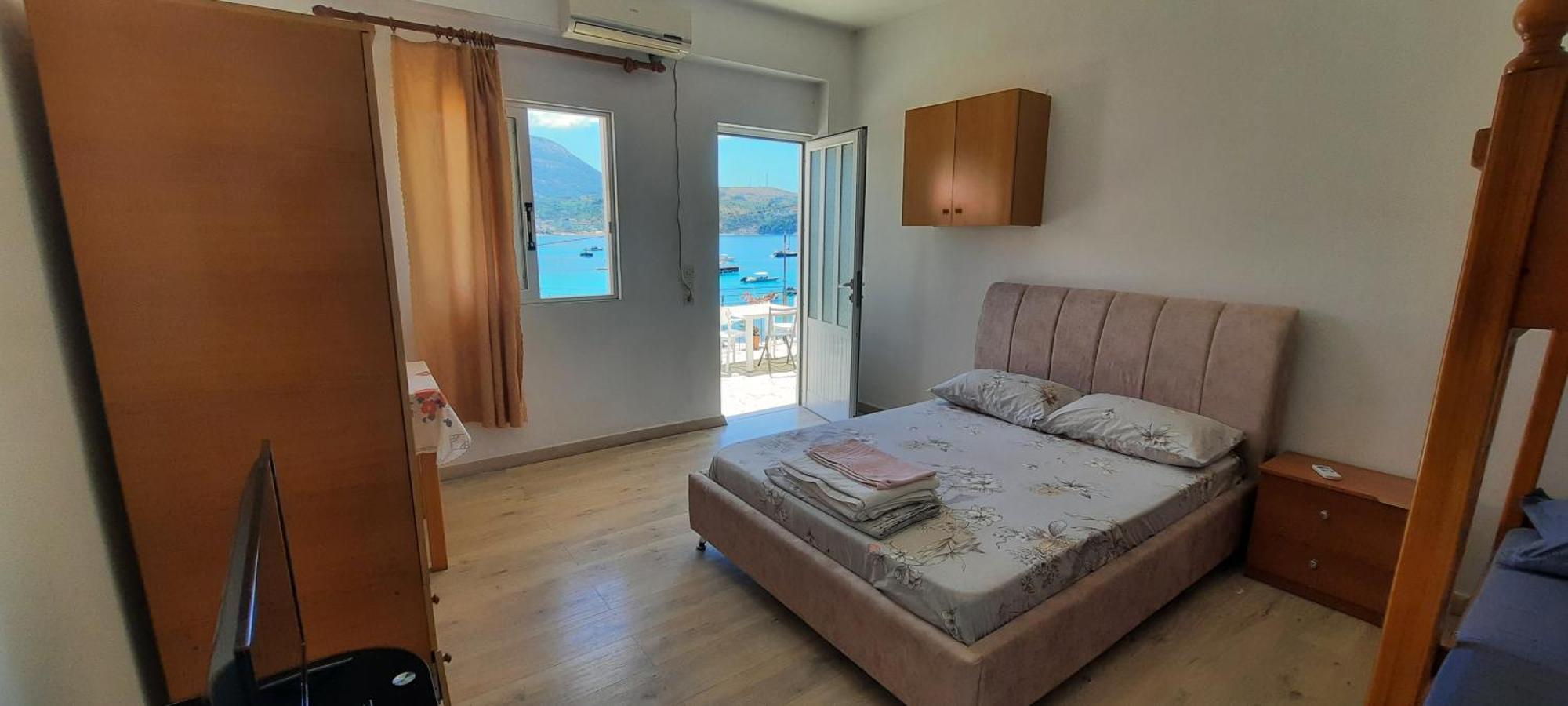 Rooms By The Sea Himare Exterior foto