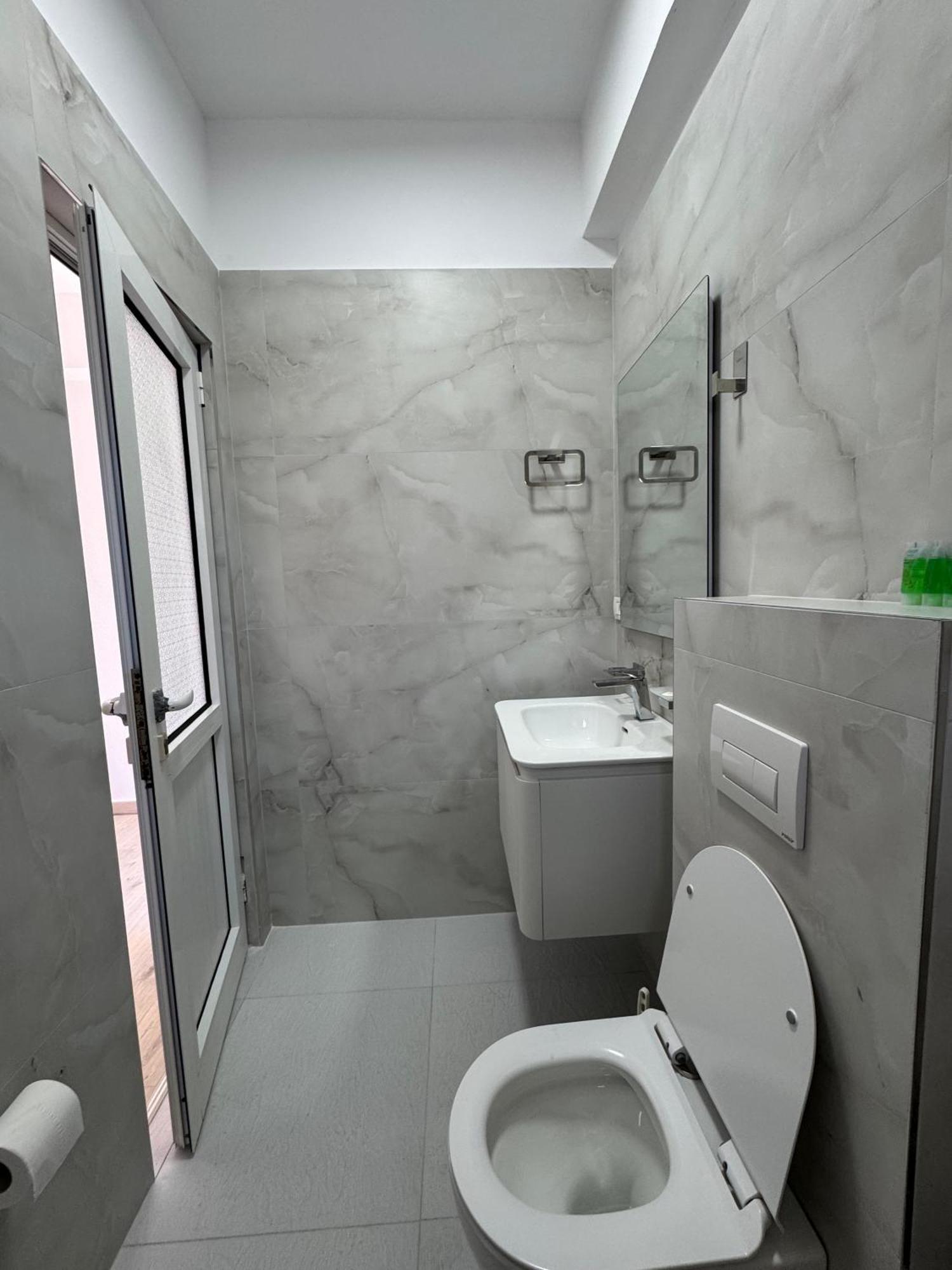 Rooms By The Sea Himare Quarto foto